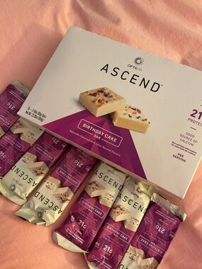 Optavia Ascend Birthday Cake Bars - 7